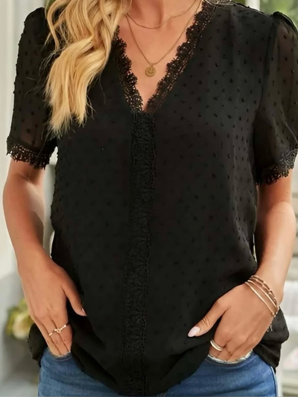 Camisa Black Swiss Dot Sheer V Neck Short Sleeve Blouse - XL